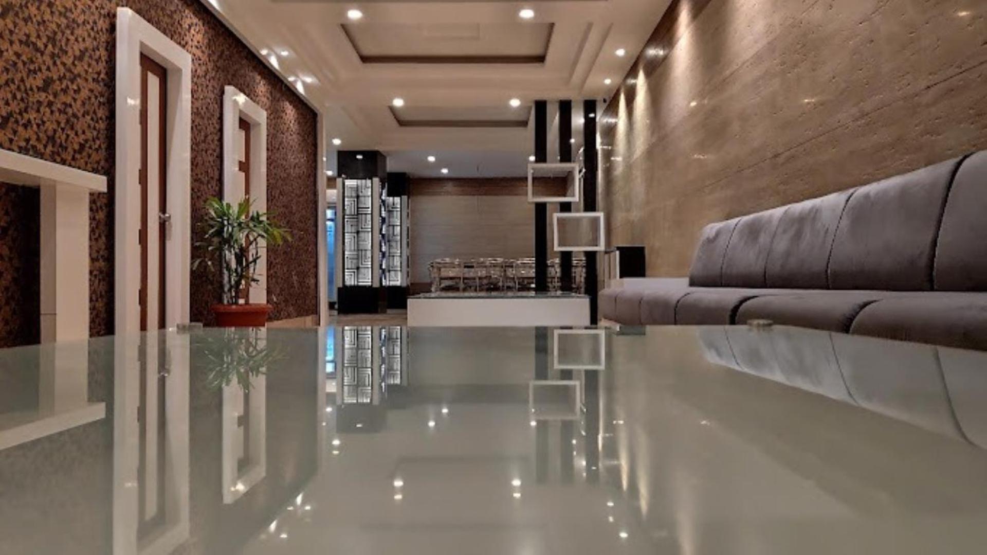 Hotel Arihant Palace , Katra Катра Экстерьер фото